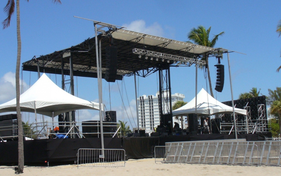 Mountain Productions' SL-320 mobile stage 
